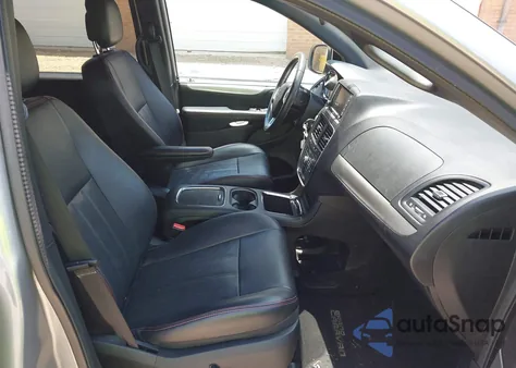 2016 Dodge Grand Caravan R/T z USA, uszkodzony, nr VIN 2C4RDGEG8GR362023